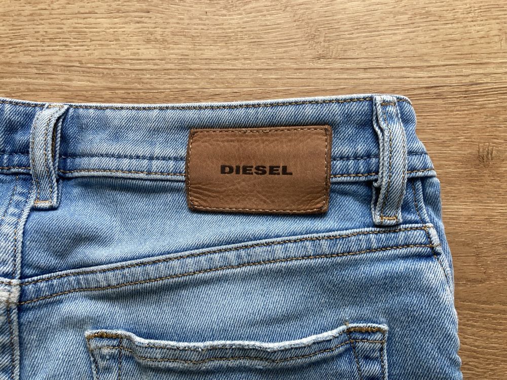 Diesel Jeans: Jeans Diesel – Usato da Bettlach venduto da Valgoy 3