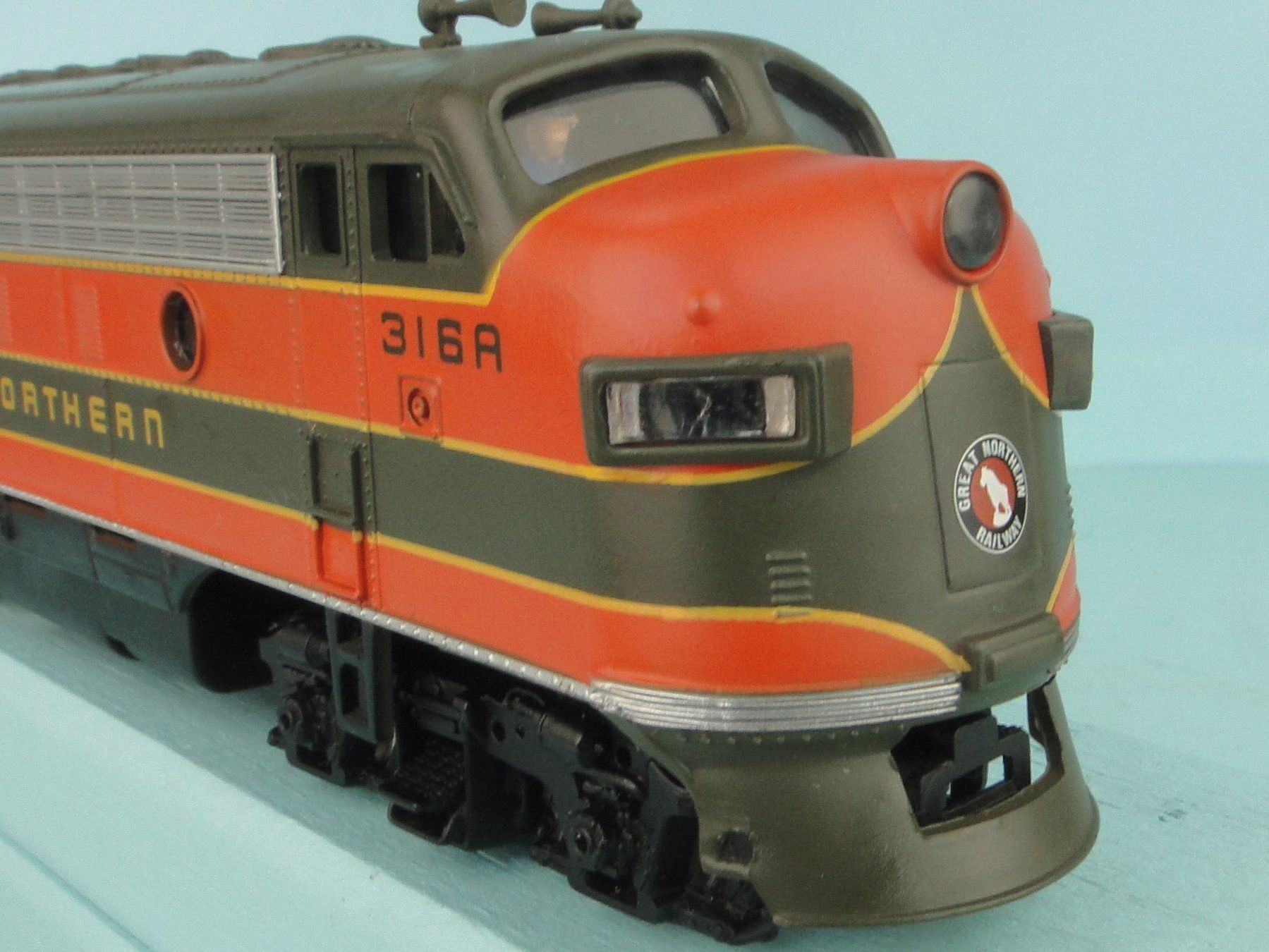 Modellini di ferrovie: Bachmann F4A Great Northern – Usato da Bülach venduto da cann11 6