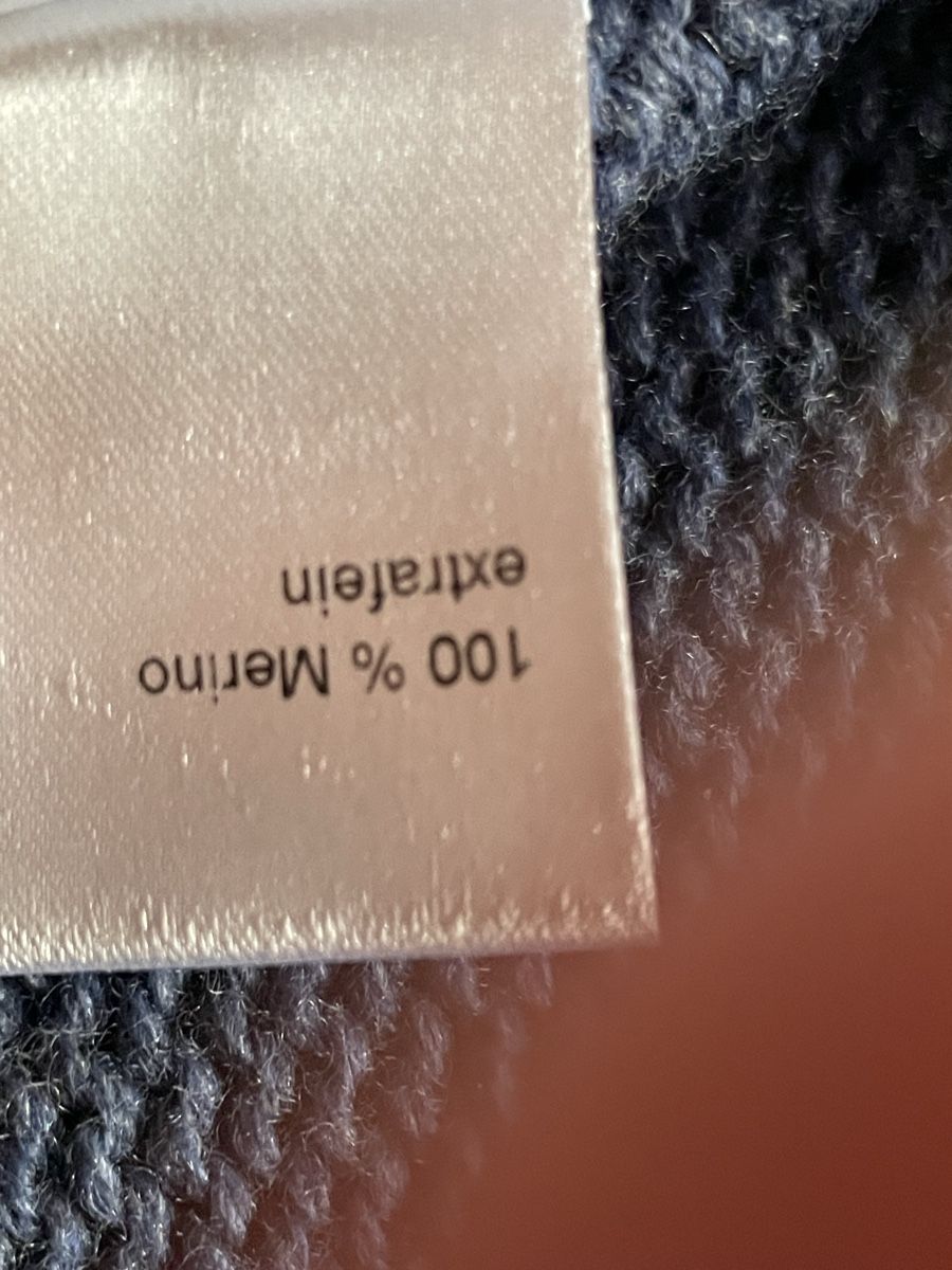 Pullover & Sweatshirts: Zopf und Falte Pullunder handgemacht in Blau Gr. M – Gebraucht aus St. Moritz von hdj_dd7v 4