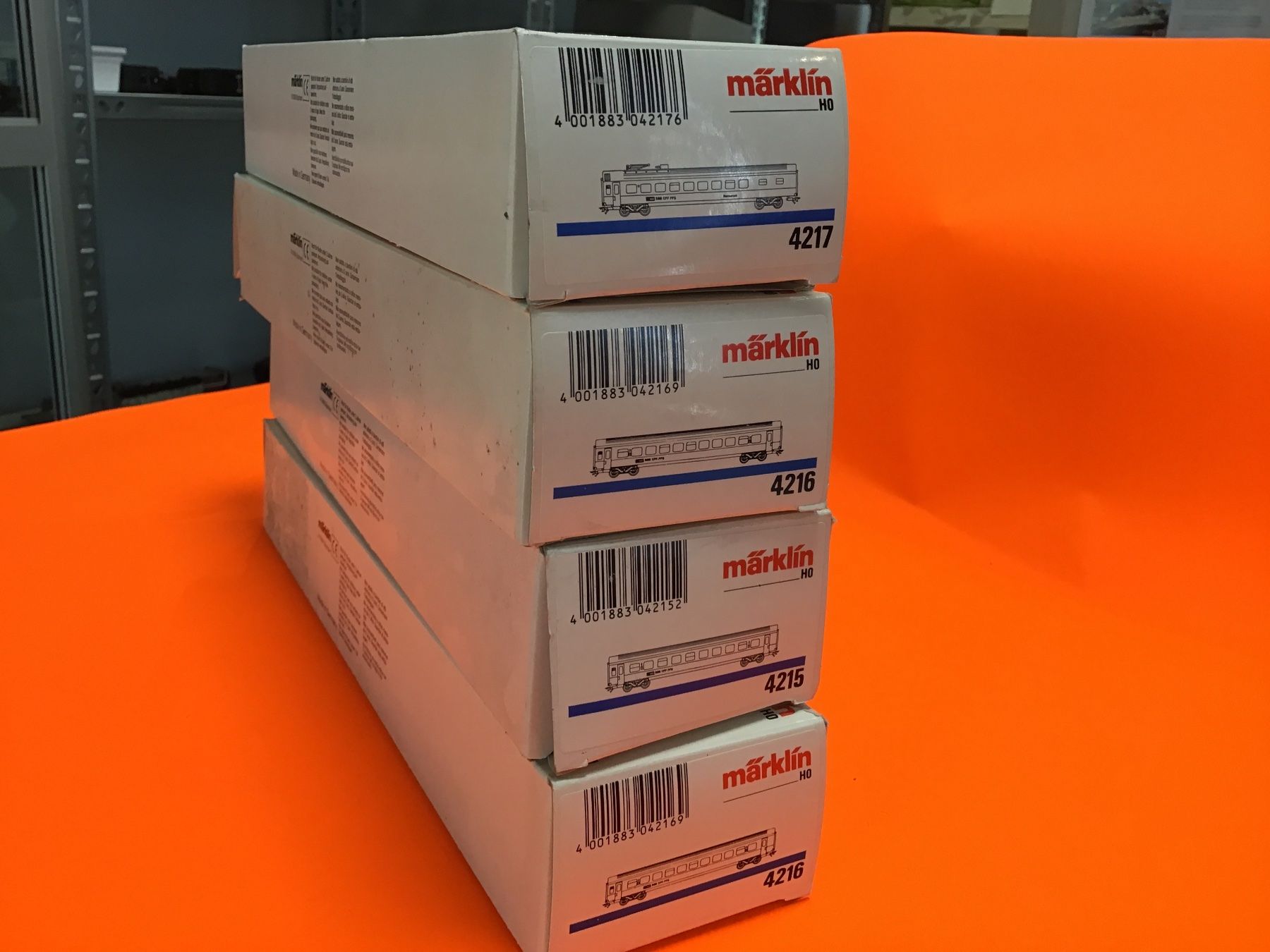 Märklin Modellini di ferrovie: Märklin HO SBB CFF FFS Waggons 4 Stk. OVP – Usato da Männedorf venduto da Modelle-aller-Art 3