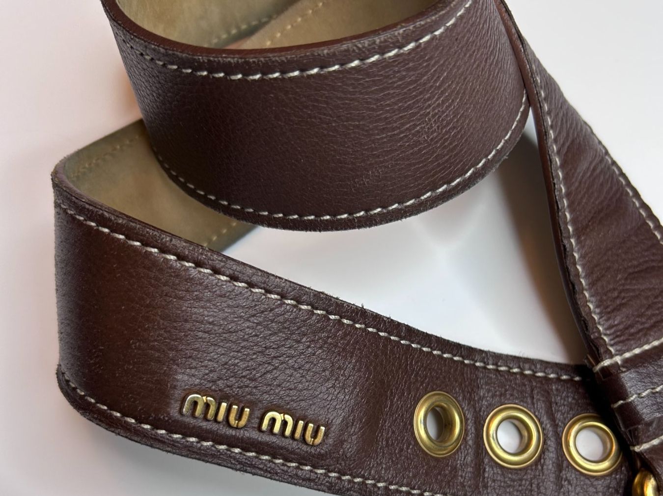 Miu Miu Ceintures: Miu Miu Gurt – D'occasion à St. Gallen par look-twice 1