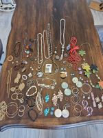 Schmuck Lot über 100 Teile