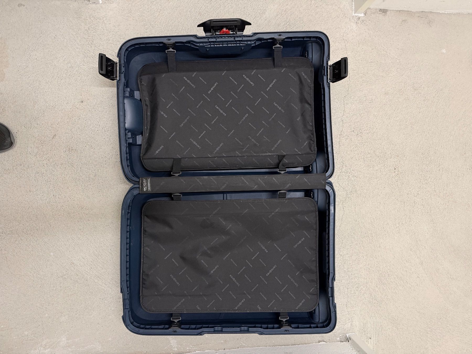 Samsonite Valigie: Reisekoffer Samsonite Magnum Eco – Usato da Wallisellen venduto da rr1_xl78 4