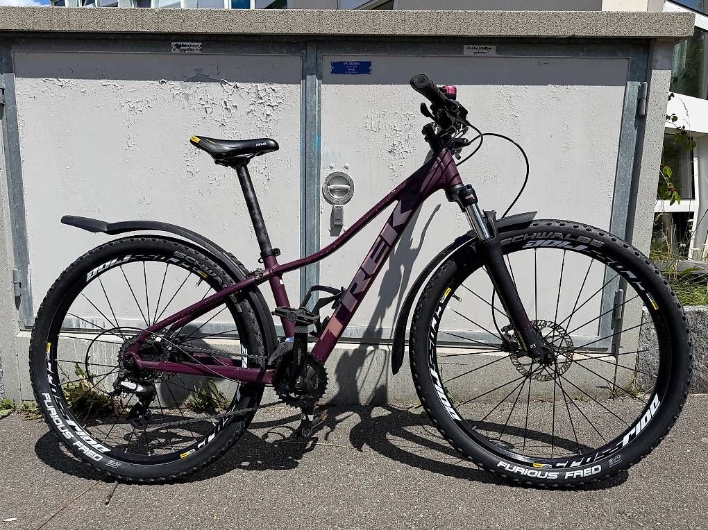 Vélos: Trek Marlin 6 WSD Kinder Velo – D'occasion à Zürich par ThisEb