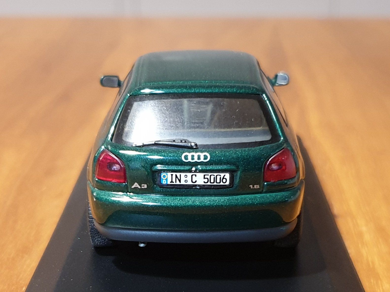 Audi Modellautos: Audi A3 1.8  -  Minichamps – Gebraucht aus Oberfrittenbach von  8