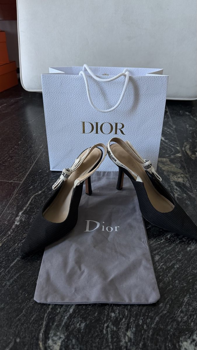 Dior Scarpe da donna: Dior slingback heels black fabric size 37 NP890CHF – Usato da Rothrist venduto da anitunia2010