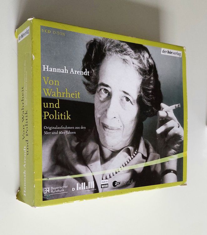 Audiolibri: HANNAH ARENDT - VON WAHRHEIT UND POLITIK (HÖRBUCH 5 CD) – Usato da Flawil venduto da Beatm1 1