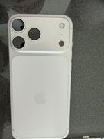 iPhone 17 Pro Max 512 GB cracked screen 