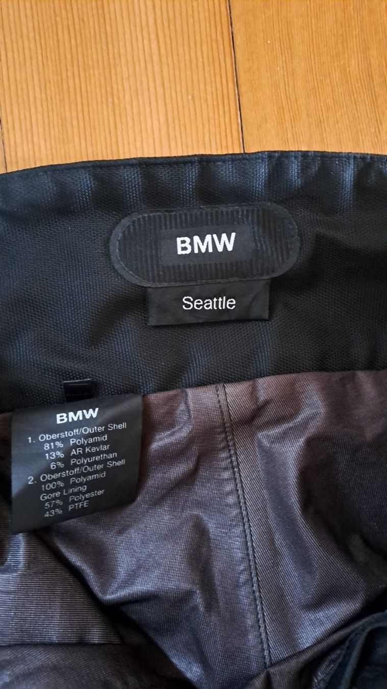 BMW Pantaloni: Motorradhose BMW Goretex Gr. 38 – Usato da Holziken venduto da Taxiedi 3