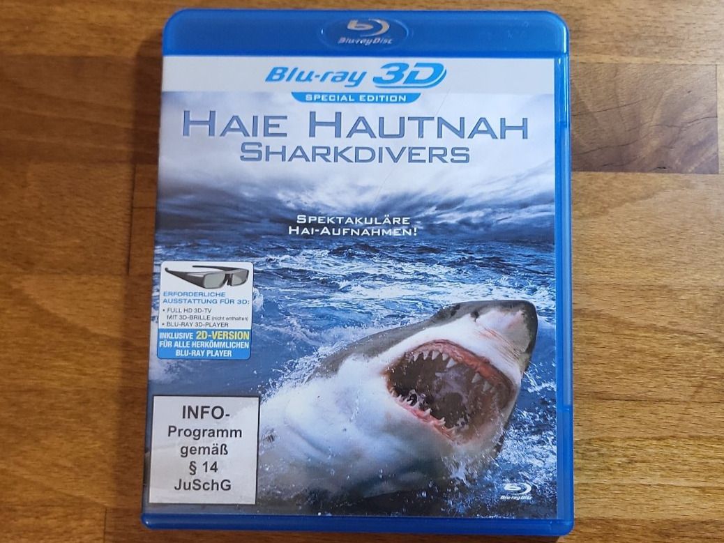 Tutti i DVDs: Haie hautnah 3D RAR Bluray – Usato da Pfungen venduto da Whitie