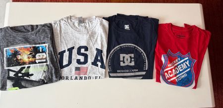 4 T-shirt für Herren (S)
