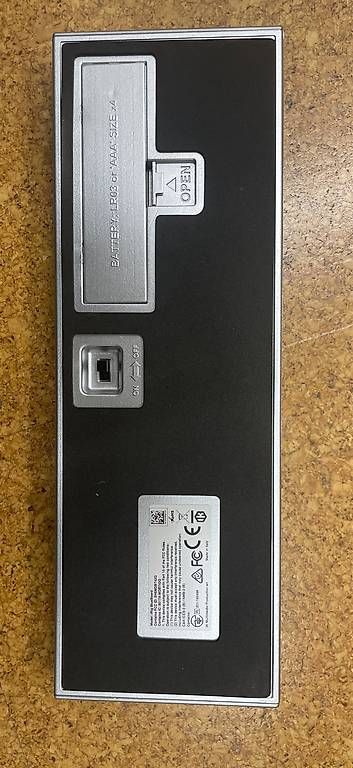 Instruments de musique: IK Multimedia iRig BlueBoard Bluetooth MIDI-Fussschalter  – D'occasion à Rheineck par joa_8tlm 1