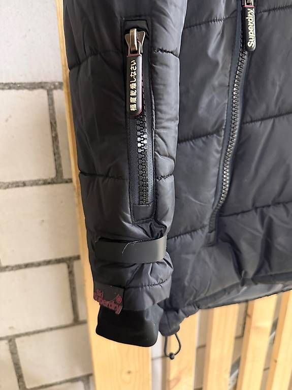 Giacche: Superdry Skijacke – Usato da Tägerwilen venduto da ron_zzr5 1