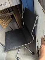 Stylischer Home-Office Bürostuhl (Eames Look)