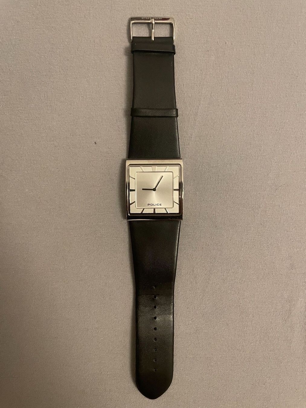 Montres: Police Uhr elegant – D'occasion à Bern par sneakerplug