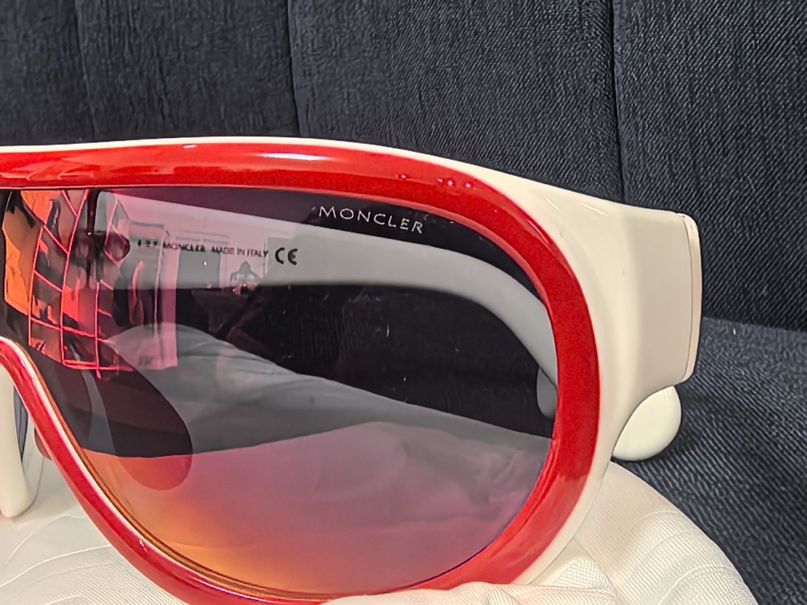 Moncler Occhiali & Lenti: Moncler Sonnenbrille – Nuovo e nell'imballaggio originale da Bad Ragaz venduto da AKahlon 1