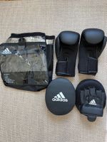 Adidas Adult Boxing Kit inkl. Boxhandschuhen + Schlagpolster