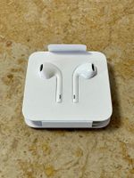 Apple EarPods | Lightning Connector | White - Neu