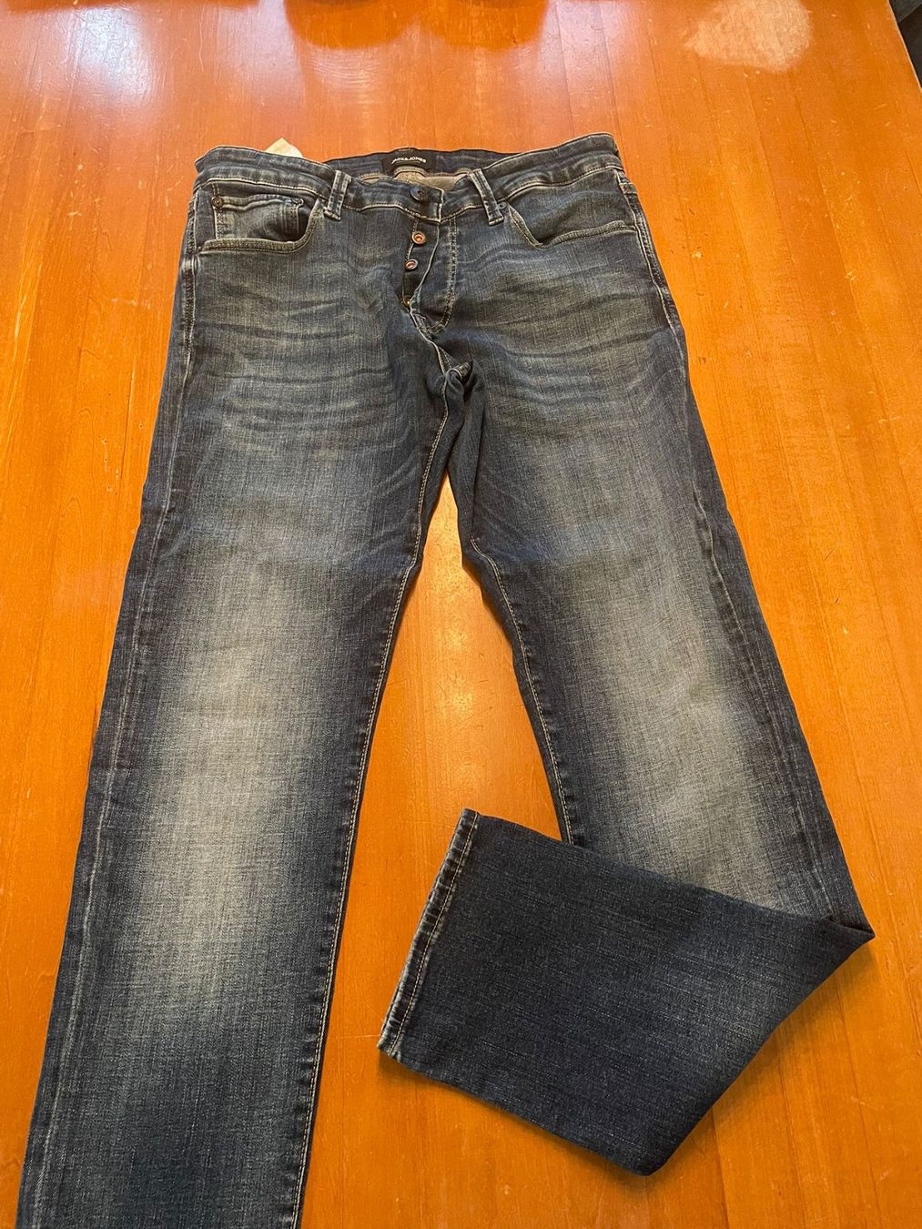 Pantaloni: Hose Jack & Jones Grösse: 33/32 – Usato da Würenlos venduto da getskill