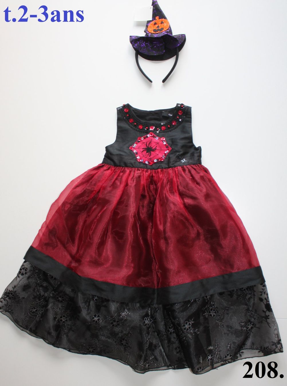 Costumi: Costume sorcière / Hexe t. 2 - 3 ans – Usato da Peseux venduto da CoolShoping