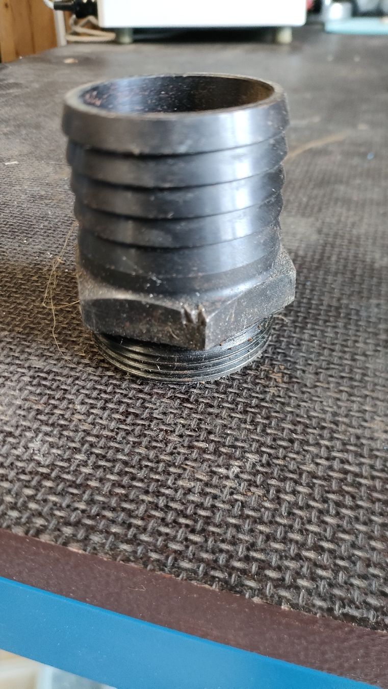 Tubi & Tubi flessibili: 1 1/2" Schlauchanschlüsse – Usato da Flawil venduto da rbdrei