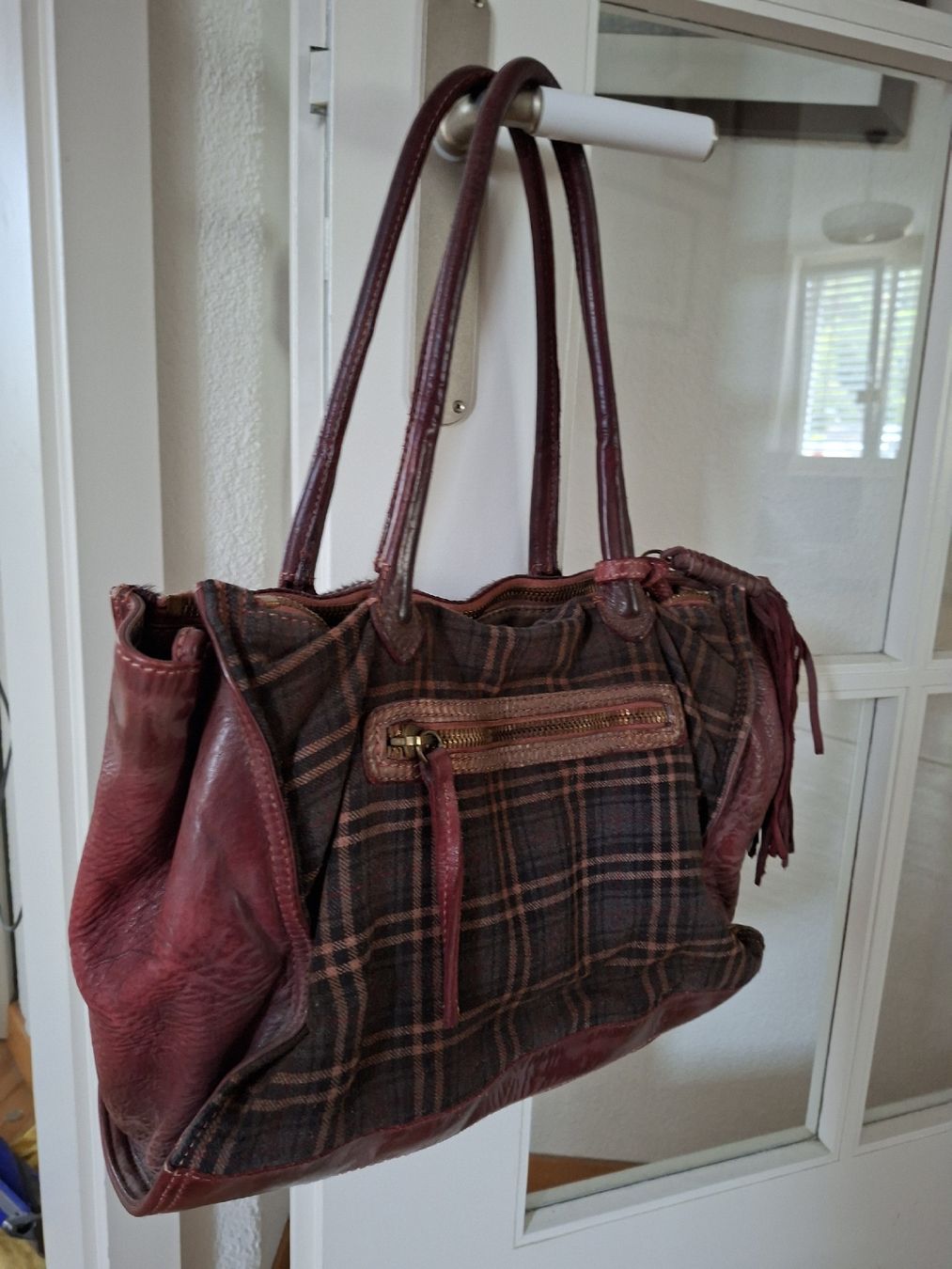 Sacs femmes: Schöne weinrote Tasche – D'occasion à Adliswil par ani_l7ql 1
