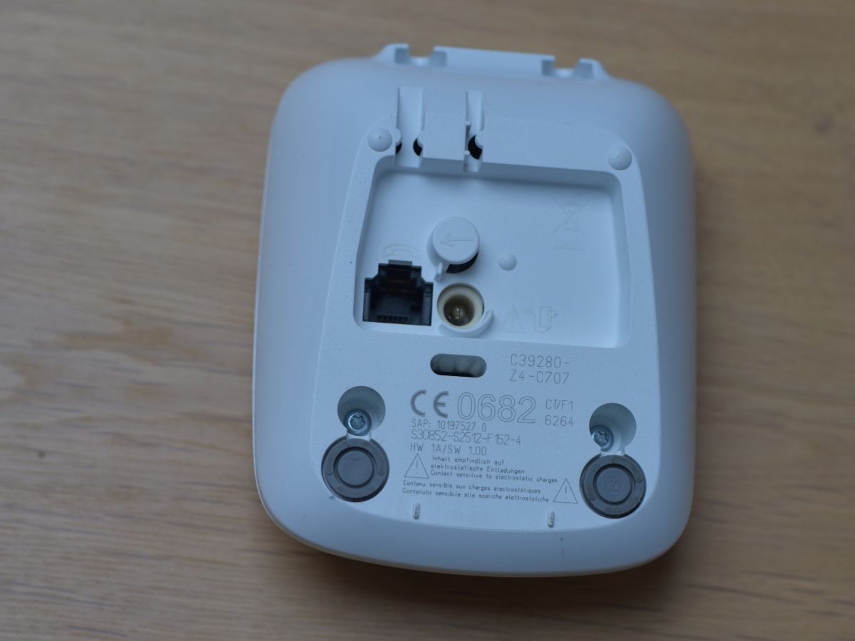 Swisscom Telefoni: Aton CL116 Schnurlos Telefon - weiss – Usato da Fehraltorf venduto da Stinson 7