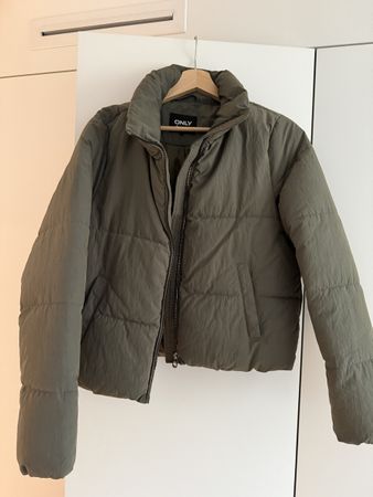 ONLY Steppjacke / Pufferjacke in Khaki, Grösse M