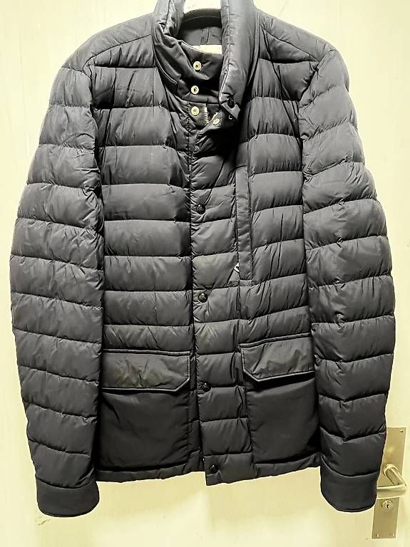 Moncler Giacche: Moncler, leichte Daunenjacke – Usato da Chur venduto da sonicservice 1
