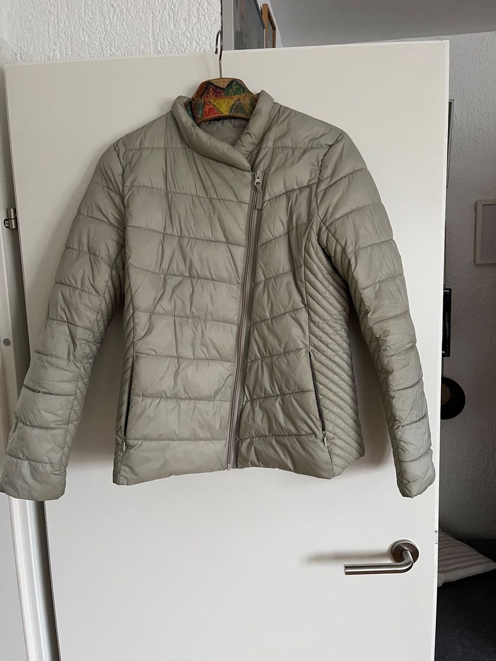 Jacken: Jacke – Gebraucht aus Würenlos von Schnudi10