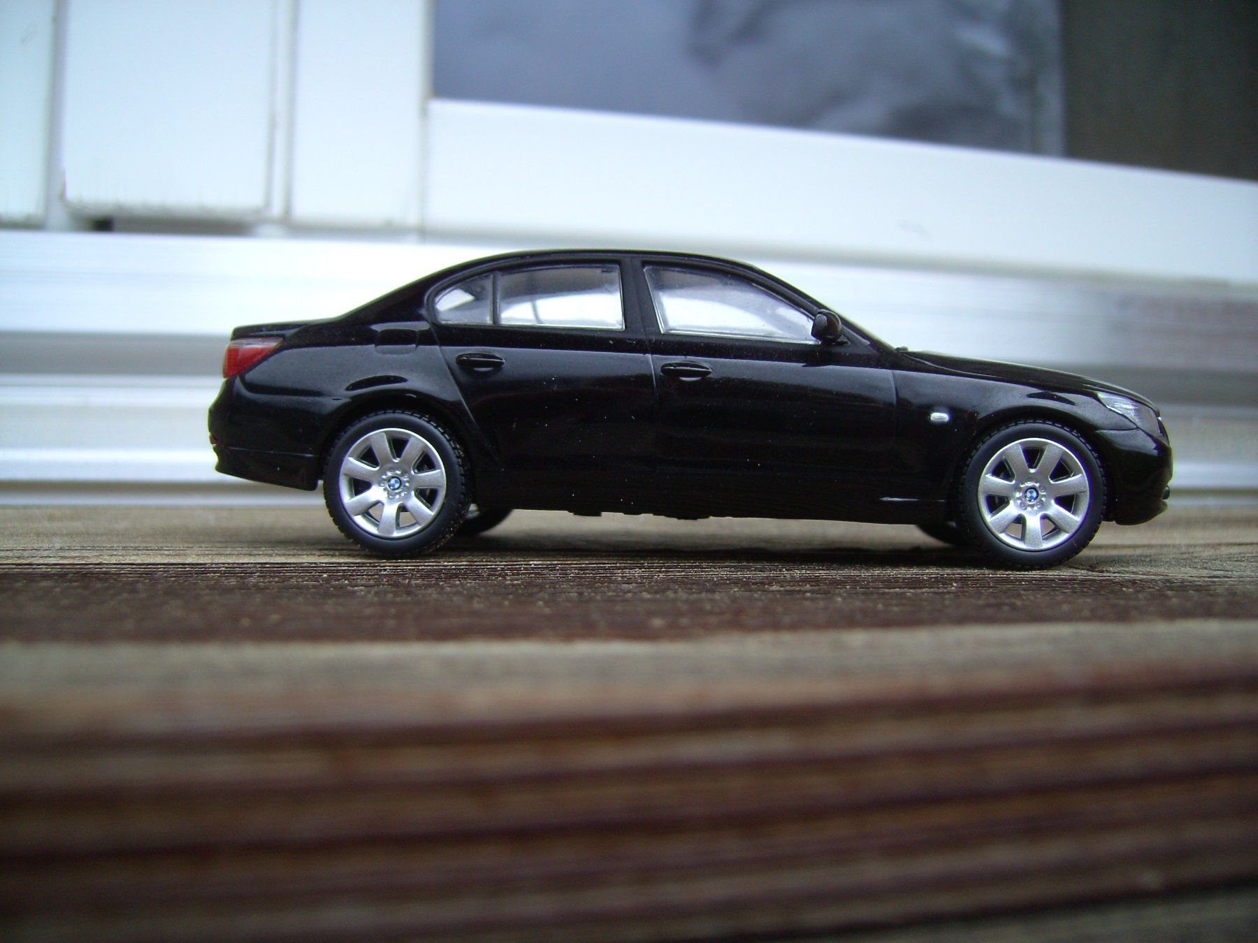Kyosho Modellini d'auto: BMW 5er V8 1:43 – Nuovo (secondo la descrizione) da Grindelwald venduto da Rs48 2