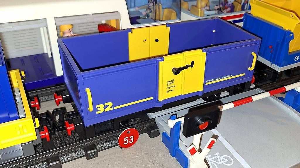Playmobil Jouets: Playmobil 5258 RC-Train Güterzug Starter-Set – D'occasion à Reinach BL par Playmobilist 7