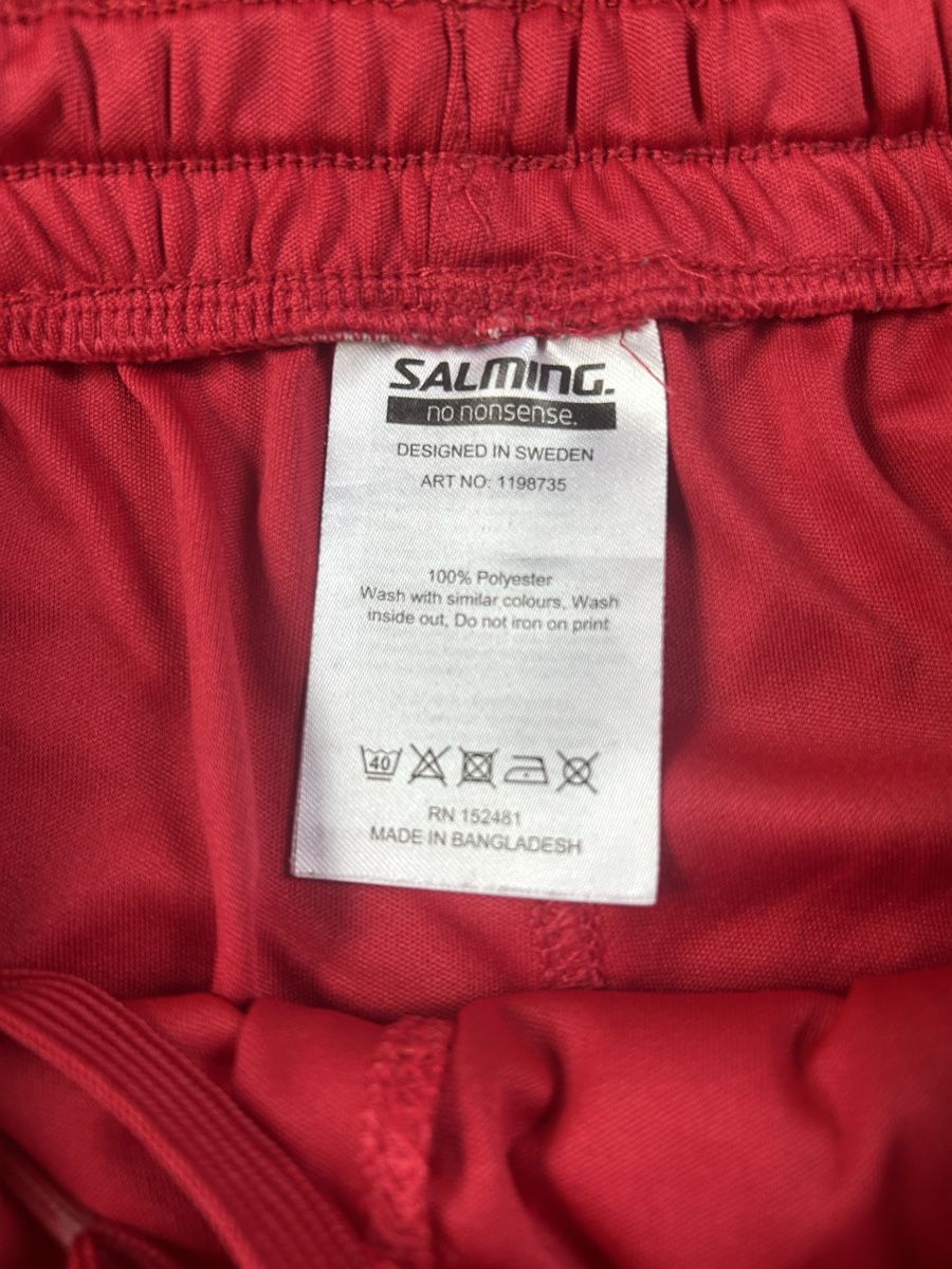 Pantaloni: Salming Sporthose kurz Rot Grösse S – Usato da Frauenfeld venduto da jae_vs6j 7