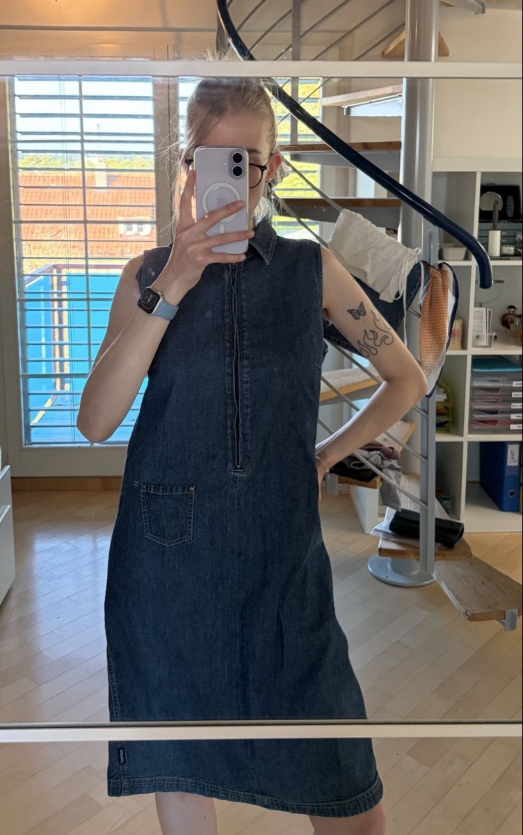 Esprit Robes: Esprit Jeanskleid, Grösse 38 – D'occasion à Volketswil par yar_c9dx