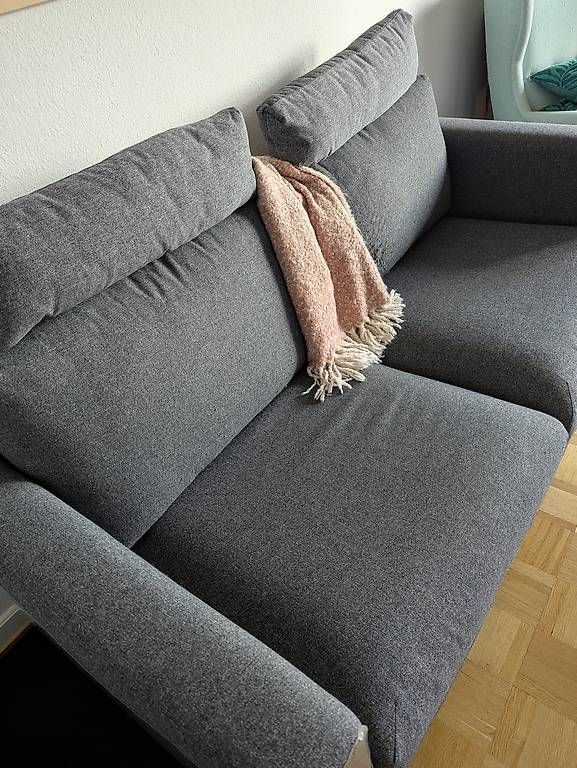 Divani: Canapé 2 places convertible VIMLE gris – Usato da Lausanne venduto da zim_qsn5 1
