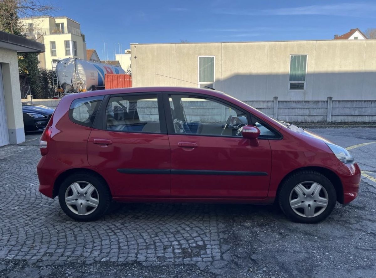 Honda Automobili: Honda Jazz 1.4 – Usato da Zürich venduto da joanc97 2