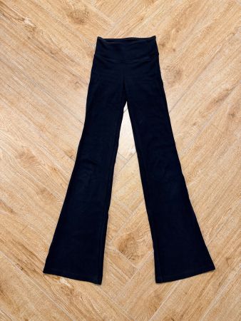 *NEU* Flare Leggings Bershka Gr. XS