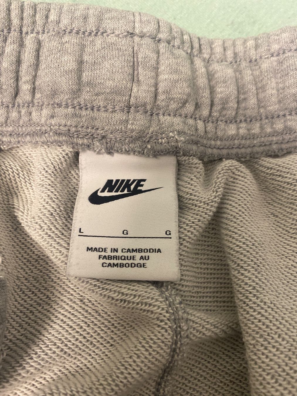 Nike Pantaloni: Nike Trainer Hose L – Usato da Wangen b. Olten venduto da janfon 2