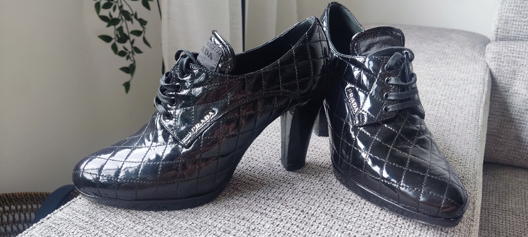 Prada Scarpe da donna: Prada Patent Leather Quilted Heels, Black, 39 – Usato da Zürich venduto da alu_dzr7 1