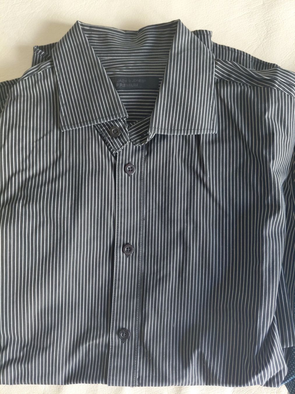 Camicie: 3 x JACK & JONES PREMIUM HEMDEN GR. M – Usato da Bern venduto da wau68 4