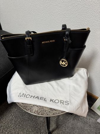 Michael Kors Jet Set Item Shopper NEU Original