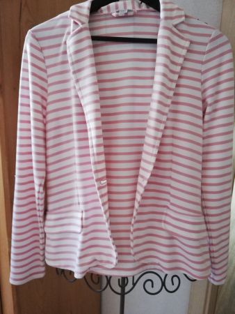 Neuer, leichter Blazer