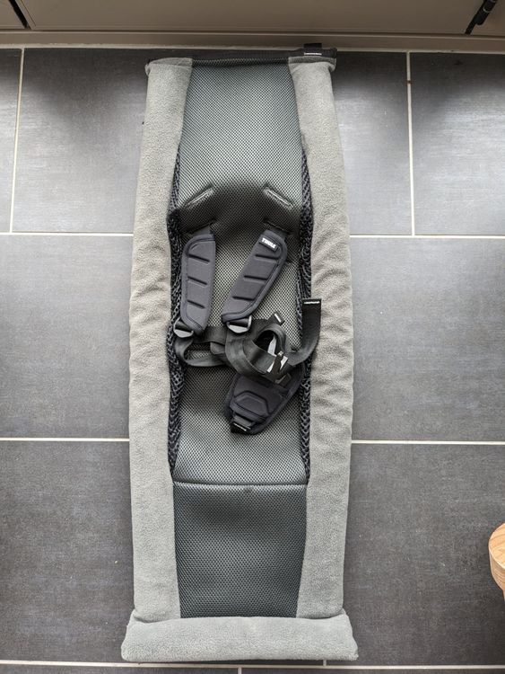 thule baby sling