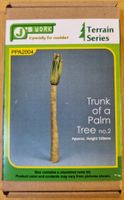 J's Work : Trunk of a Palm Tree
