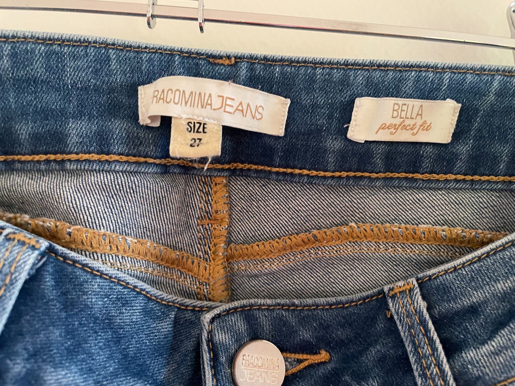 Fracomina Jeans: Fracomina Jeans Bella Grösse 27 – Usato da Meilen venduto da Marielle79 1