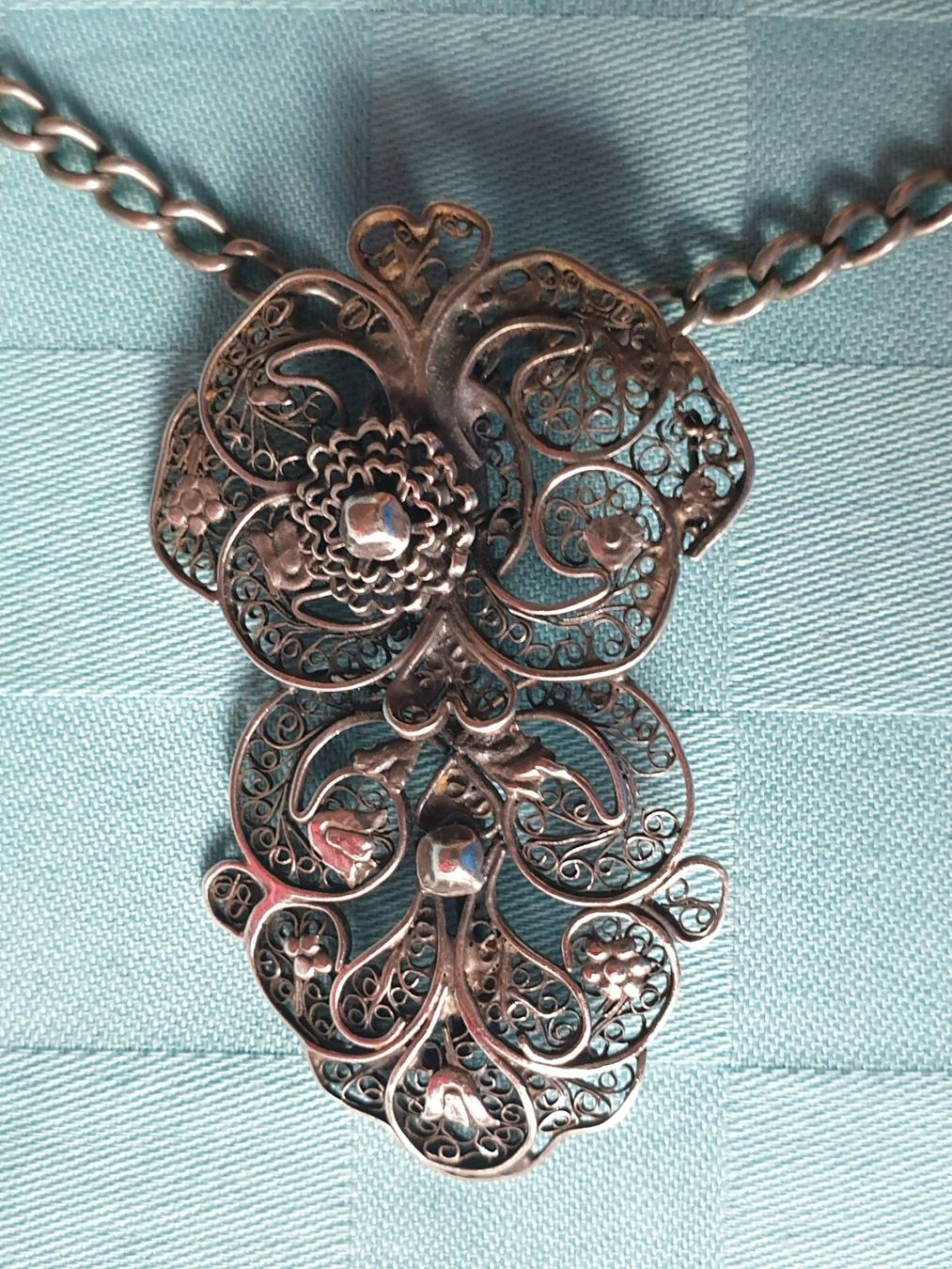 Catenine: alte Schmuck Kette mit Anhänger – Usato da Mörschwil venduto da spirspi 1