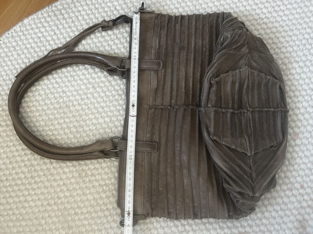 FredsBruder Sacs femmes: Fredsbruder Ledertasche – D'occasion à Uster par alin13e 4