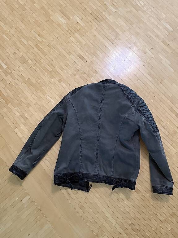 Jacken: MAZE Lederjacke Grau/Schwarz Grösse M – Gebraucht aus Scherzingen von polini42 1