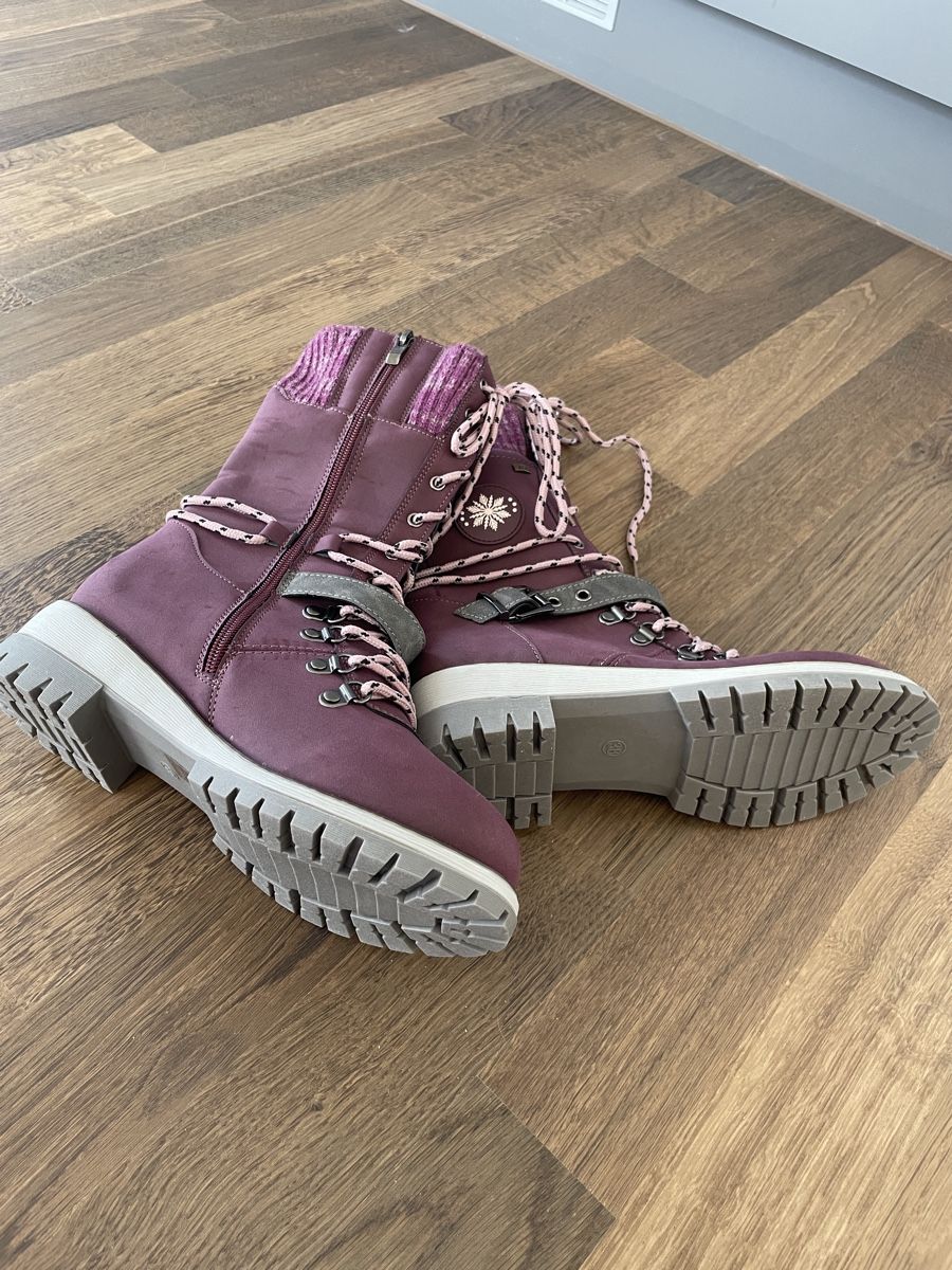 Scarpe da donna: Winterstiefel (ungetragen, neu) – Nuovo e nell'imballaggio originale da Spreitenbach venduto da dyyyl 3