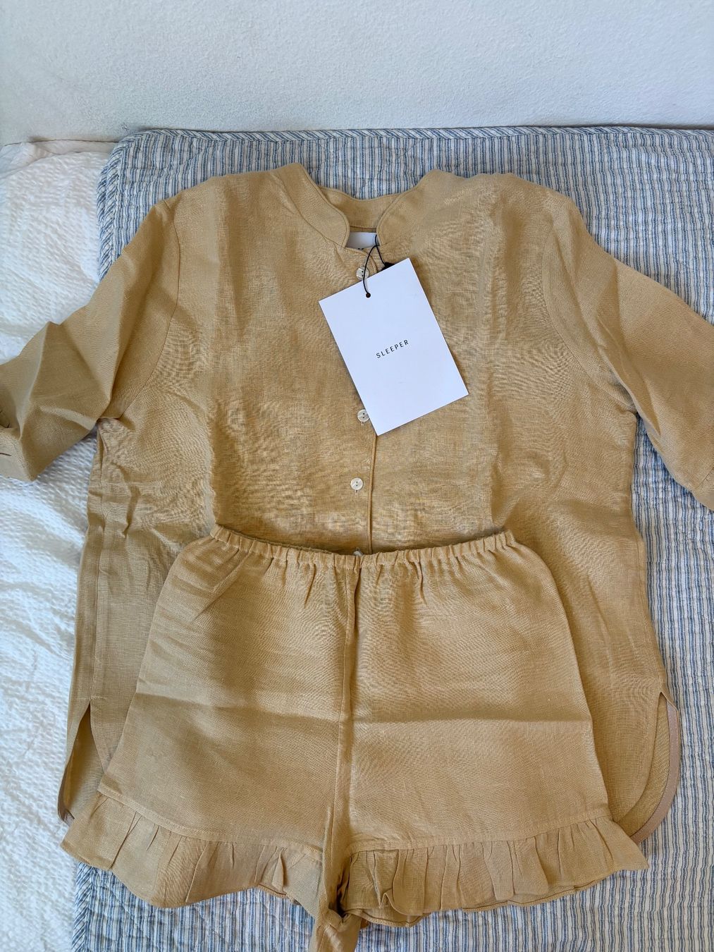Lotti di vestiti: Sleeper Linen Set S – Nuovo e nell'imballaggio originale da Zürich venduto da CanBC